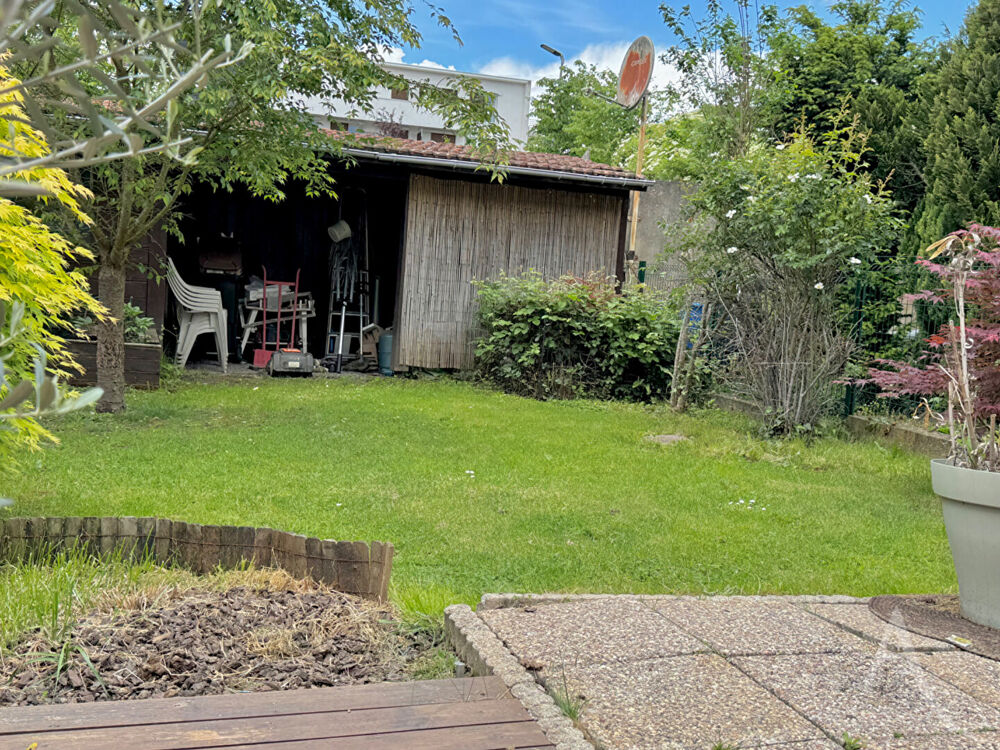Vente Maison Maison de ville familiale T6 (157 m²) avec jardin, terrasse et garage à Terville Terville