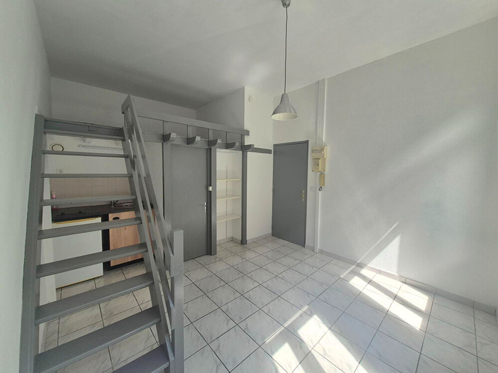 Vente Appartement LILLE SAINT-MICHEL : CHARMANT T1 BIS LUMINEUX AVEC MEZZANINE. Lille