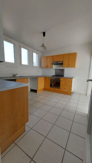  Appartement � vendre 4 pi�ces 63 m�