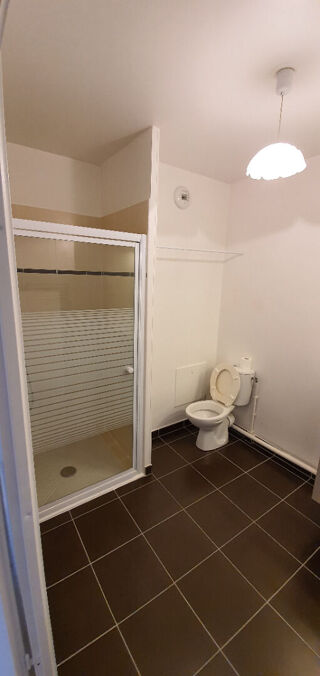 Appartement à louer 2 pièces 43 m²