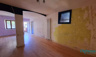  Maison  vendre 8 pices 142 m