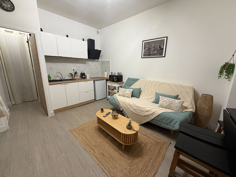 CENTRE VILLE, PLACE DES ESCLAFIDOUS - P2 38 m2 MEUBLE - AVEC CLIMATISATION