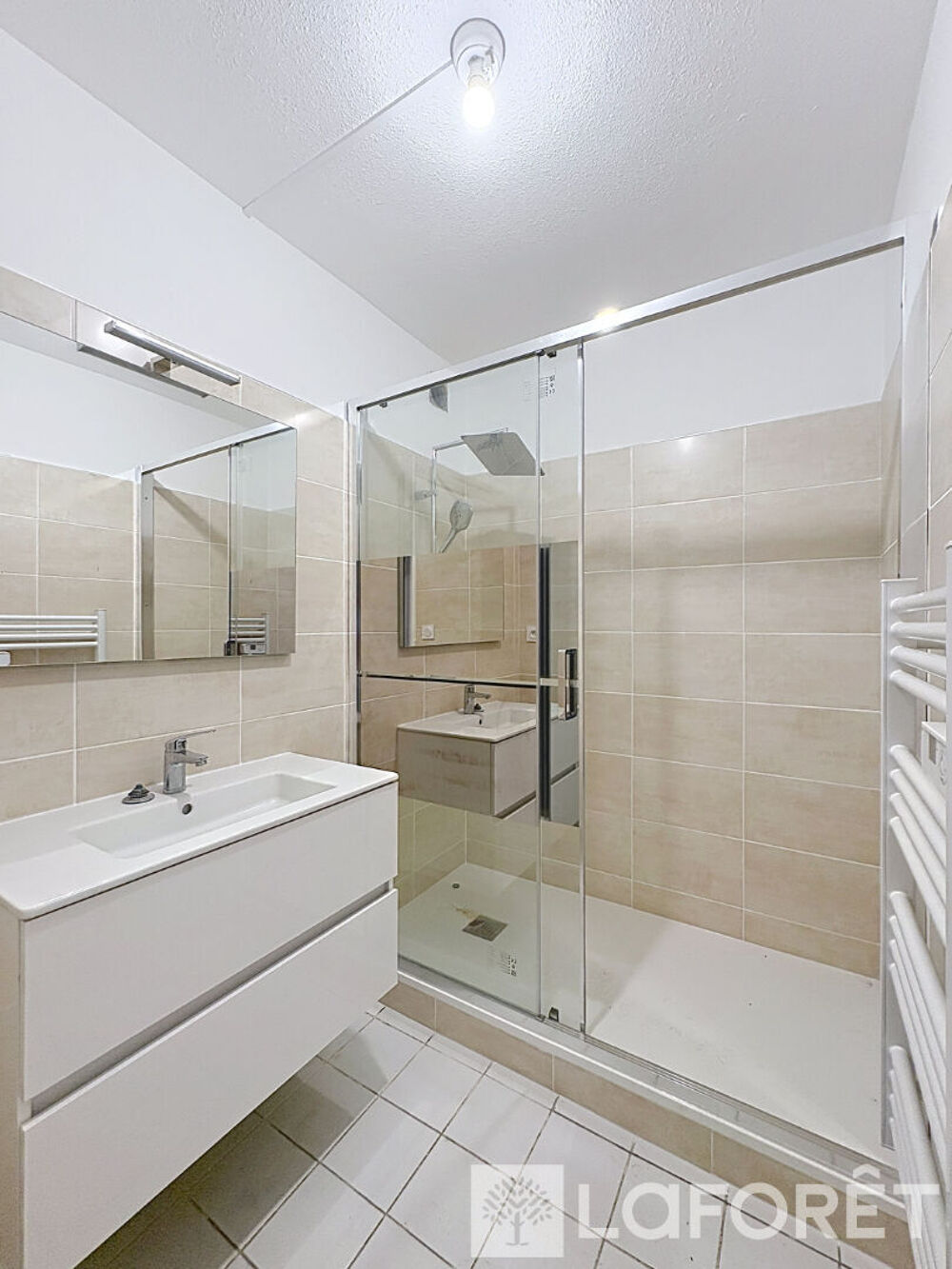 Vente Appartement Appartement  Bourgoin-jallieu 4 pièce(s) 83 m2 Bourgoin jallieu