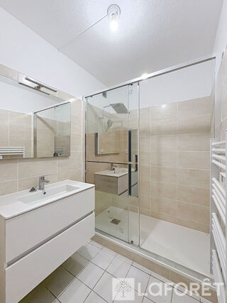  Appartement à vendre 4 pièces 83 m²
