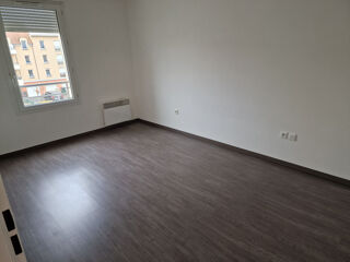 Appartement à louer 2 pièces 51 m²