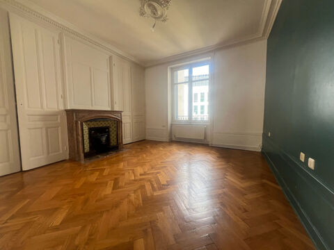  Appartement � louer 4 pi�ces 98 m�