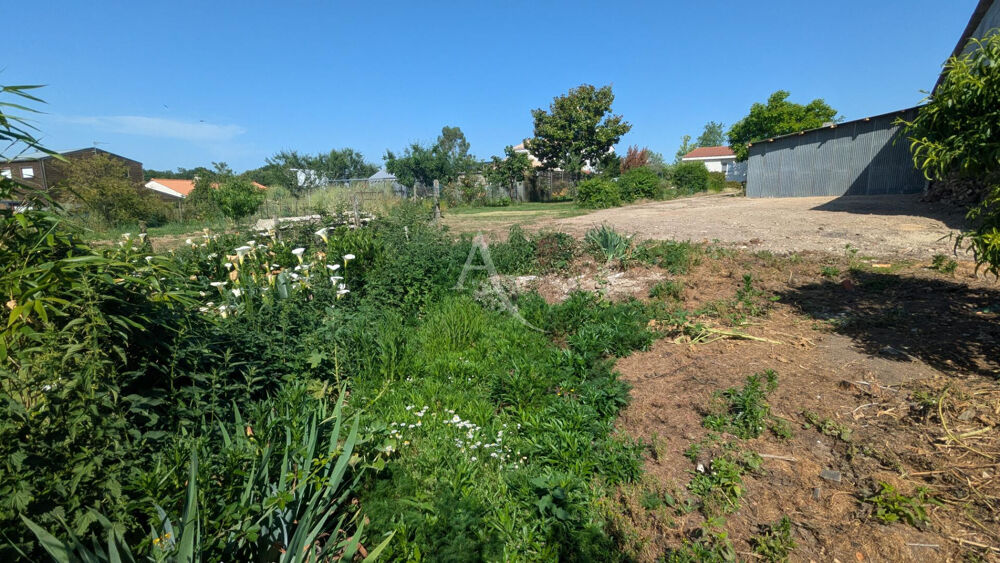 Vente Terrain LA ROCHE SUR YON TERRAIN A VENDRE  1450 m² EXCLUSIVITE AMANDA La roche sur yon