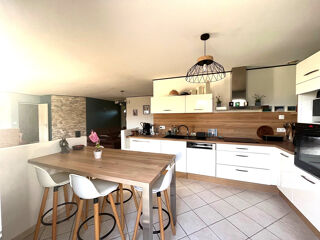  Maison � vendre 8 pi�ces 135 m�