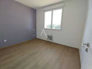  Maison à louer 4 pièces 89 m²