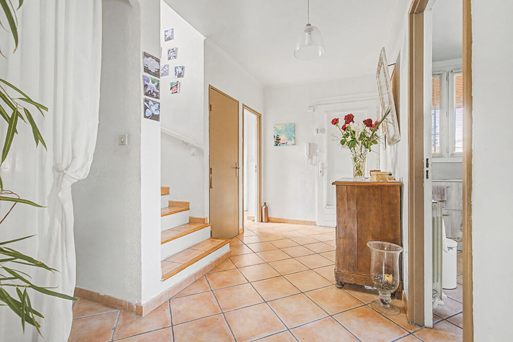 EXCLUSIVITE ISTRES PAVILLON de 117m2 JARDIN