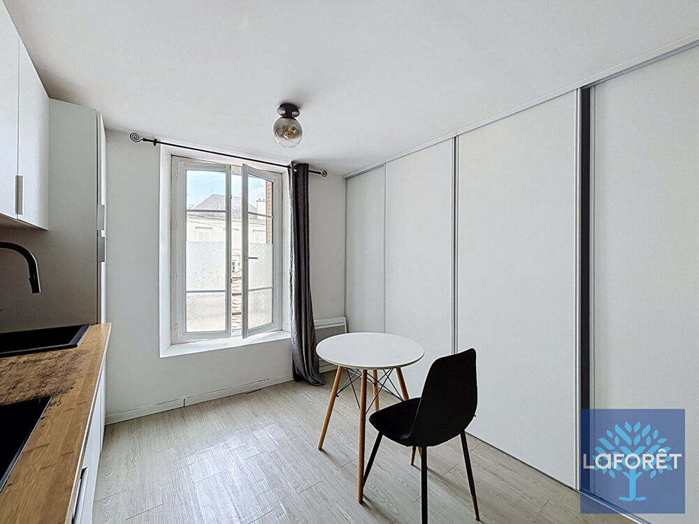 Location Appartement APPARTEMENT - 1 PIÈCES - MEUBLÉE -  91150 - ETAMPES Etampes