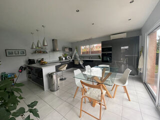  Maison � louer 5 pi�ces 165 m�