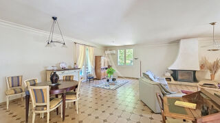  Maison à vendre 6 pièces 195 m²