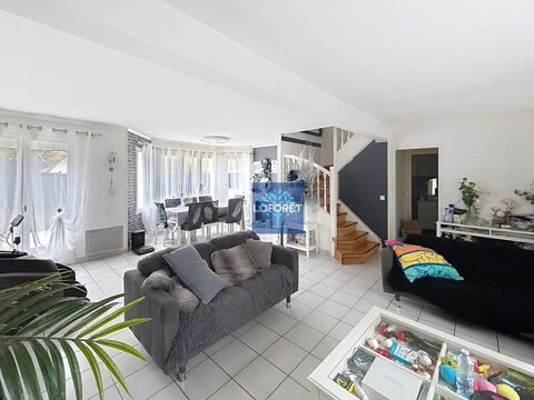  Maison � louer 6 pi�ces 140 m�