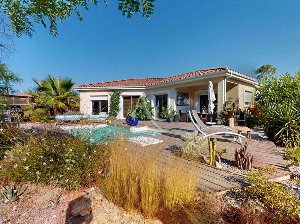 Vente Maison Belle Villa 5 pièce(s) 115 m2 Montbrun des corbieres