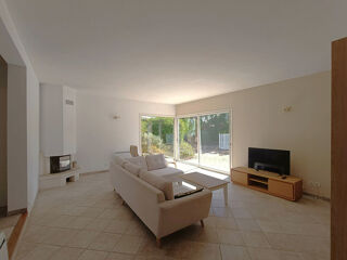  Maison à louer 5 pièces 136 m²