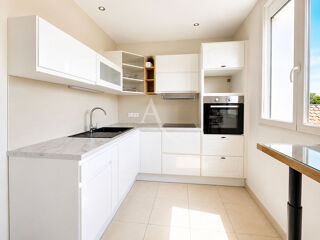  Appartement à louer 3 pièces 67 m²