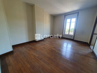  Immeuble � vendre 15 + pi�ces 220 m�