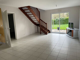  Maison à louer 5 pièces 87 m²
