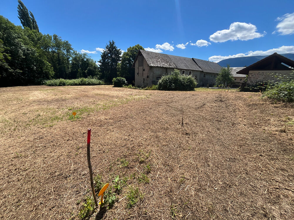 Vente Terrain Terrain constructible de 1 351 m² - Méry Mery