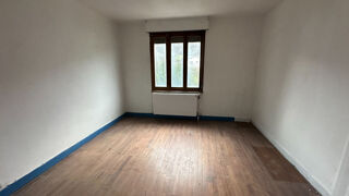  Immeuble  vendre 12 pices 275 m