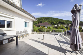  Maison � vendre 12 pi�ces 297 m�