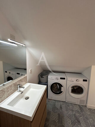  Appartement à louer 3 pièces 38 m²