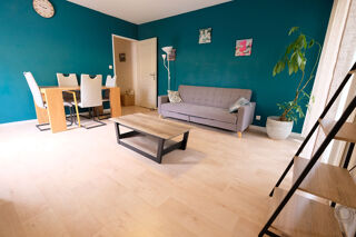 Appartement à louer 2 pièces 50 m²