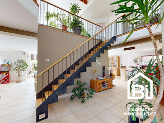  Maison à vendre 9 pièces 238 m²