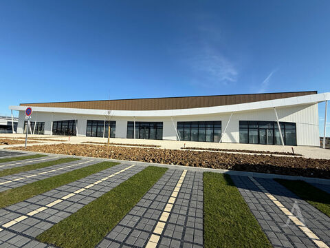 Local commercial Saint Maur 750 m2 8620 36250 Saint maur