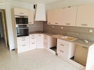  Appartement � vendre 4 pi�ces 99 m�