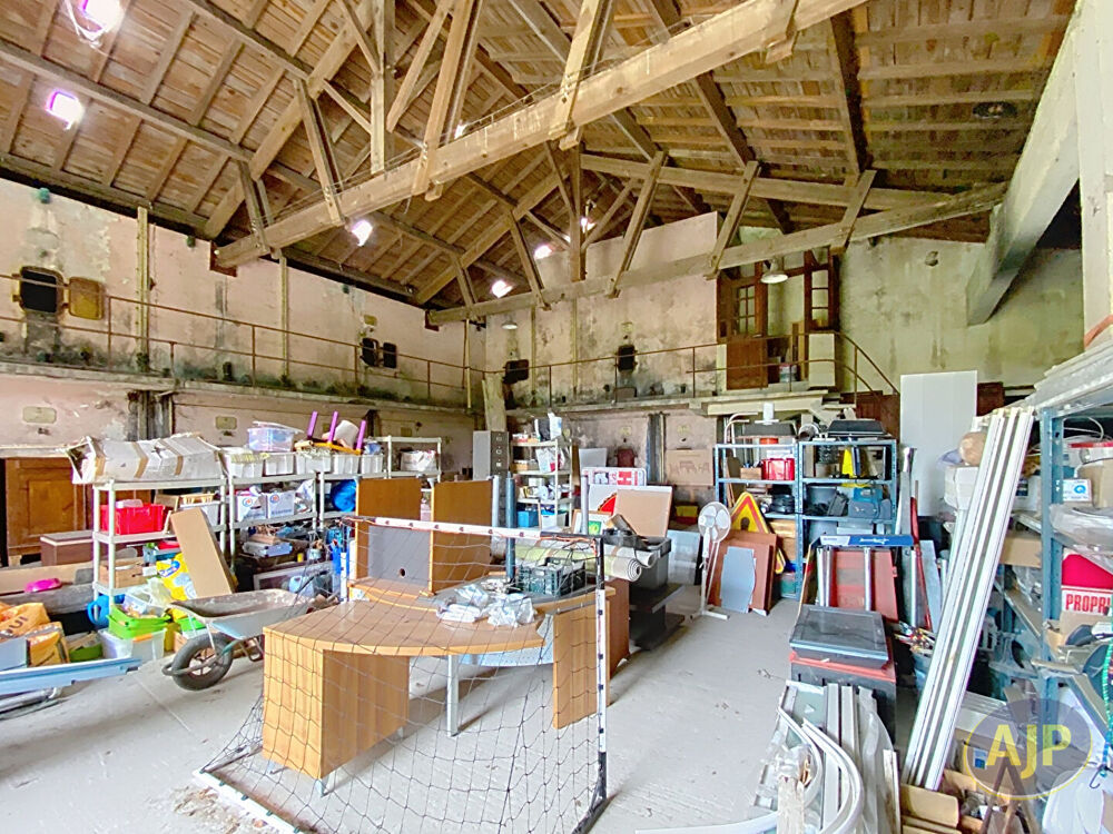 Vente Immeuble Gaillan - Chai avec terrain à bâtir ! Gaillan en medoc