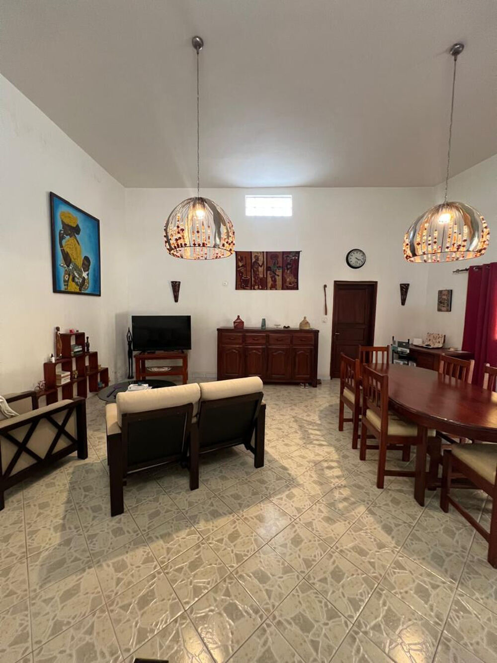 Vente Maison Charmante Villa avec piscine & Titre Foncier au coeur de Saly Saly (Senegal)