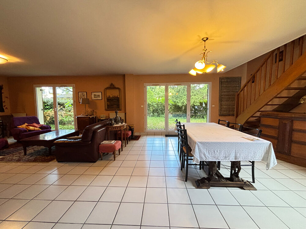 Maison 6 pièces 144 m² · à Rennes · 144 m² · 478 000 €