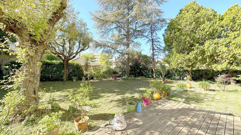 Vente Maison Maison Aix En Provence 10 pièce(s) 320 m2 Aix en provence