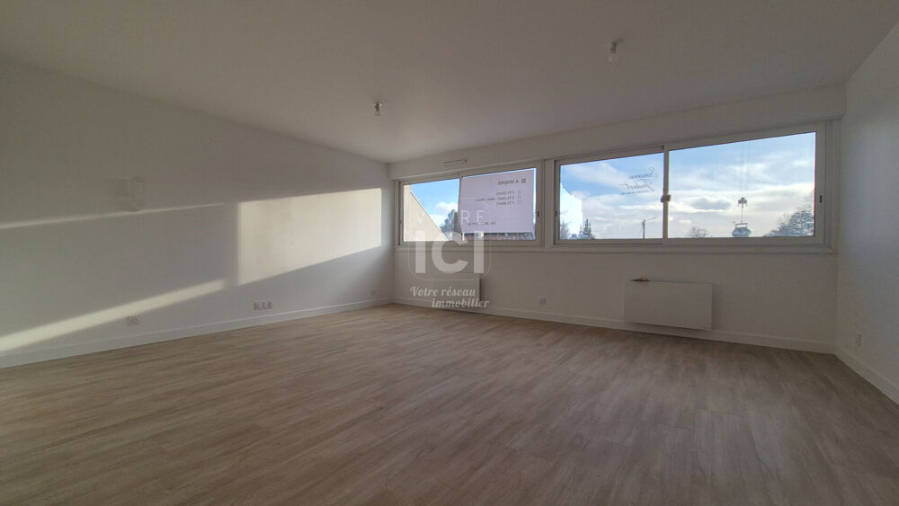 Vente Appartement T3 rénové de 60 m² - Exposition sud - 1er étage - Parking privatif - Coeur de Sautron Sautron