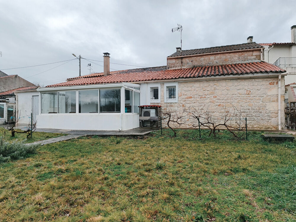 Vente Maison Maison Saint Agnant 4 pièce(s) 112 m2 Saint agnant