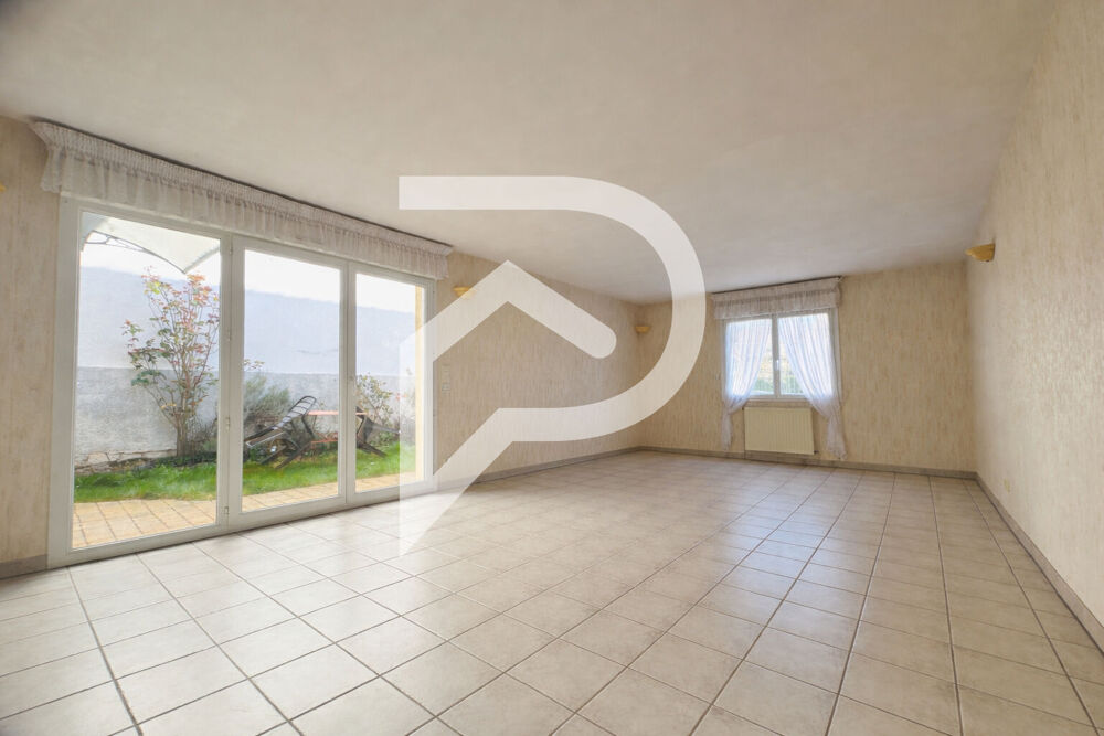 REIMS - A VENDRE - NOUVEAUTE - PLAIN-PIED de type 4 avec jardin et dépendance