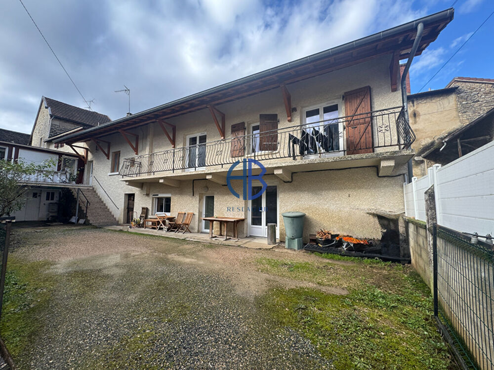 Maison de village Villebois 5 pièce(s) 105 m2