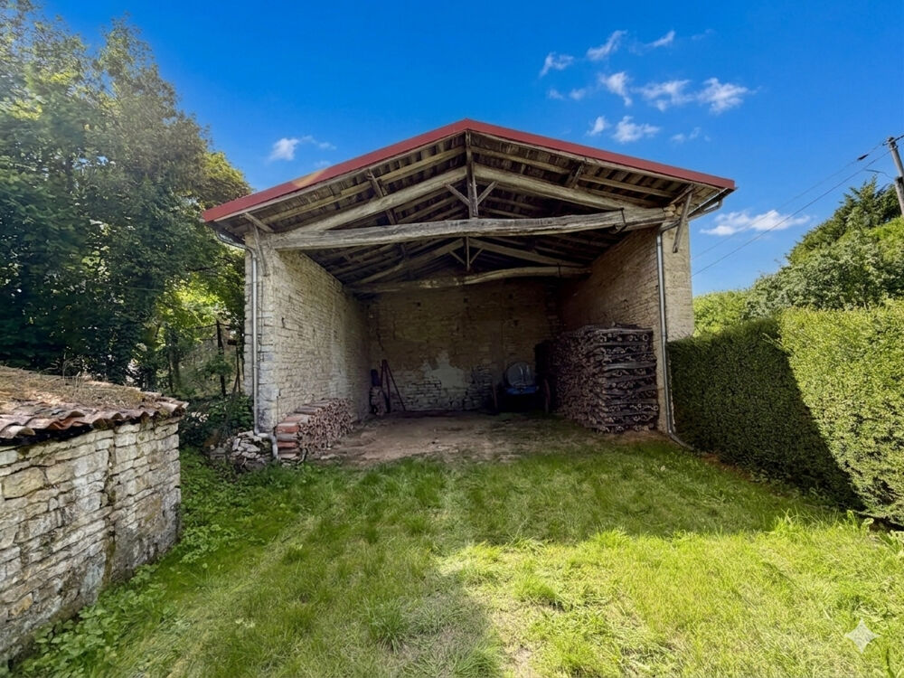 Vente Maison Maison à rénover. Tout à l'égout Chize