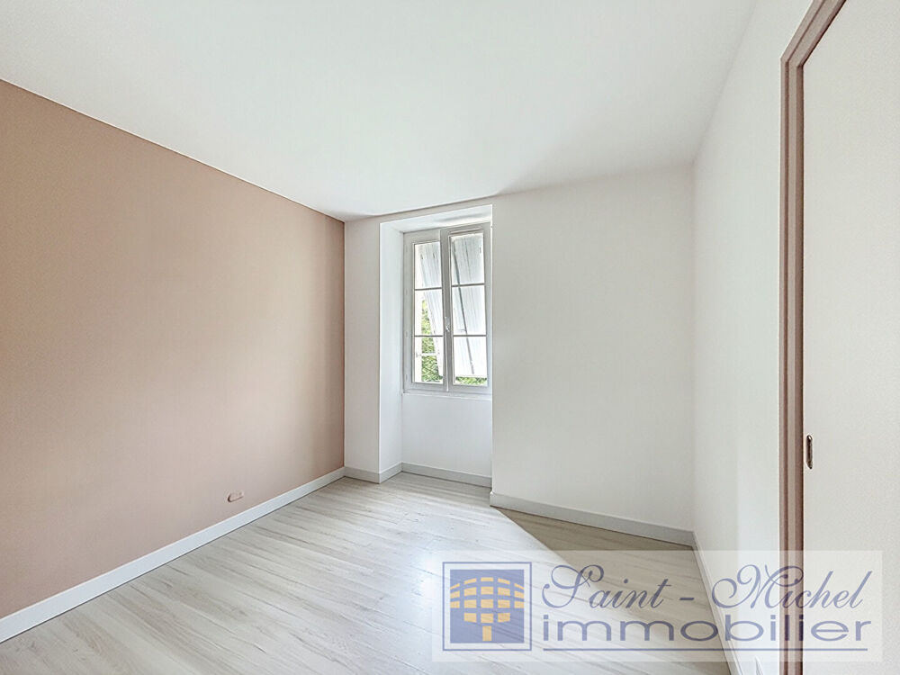 Vente Maison Querrien, maison 5 pièces à la campagne Querrien