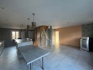  Maison � vendre 7 pi�ces 144 m�