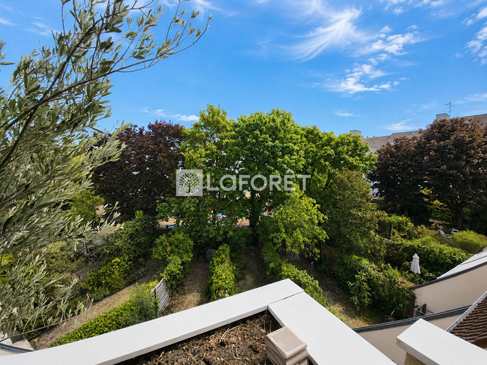 Vente Appartement Dernier étage coeur de ville Rueil Malmaison 2/3 pièces 59 m2 Rueil malmaison