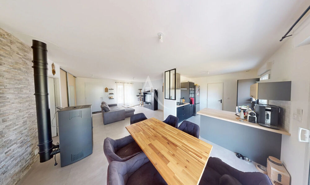 Vente Maison Maison  4 pièce(s) 82.30 m2 SAINT-LYÉ-LA-FORÊT Saint lye la foret