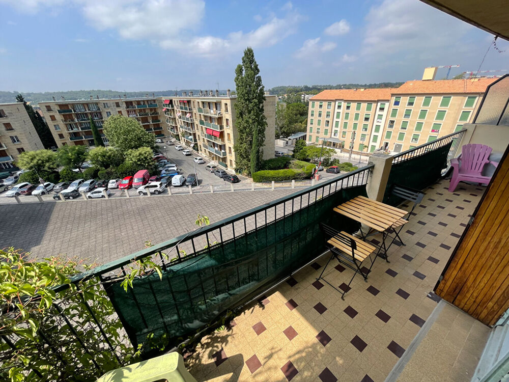 Location Appartement À louer - Studio meublé avec terrasse - Aix-en-Provence, quartier Le Pigonnet Aix en provence