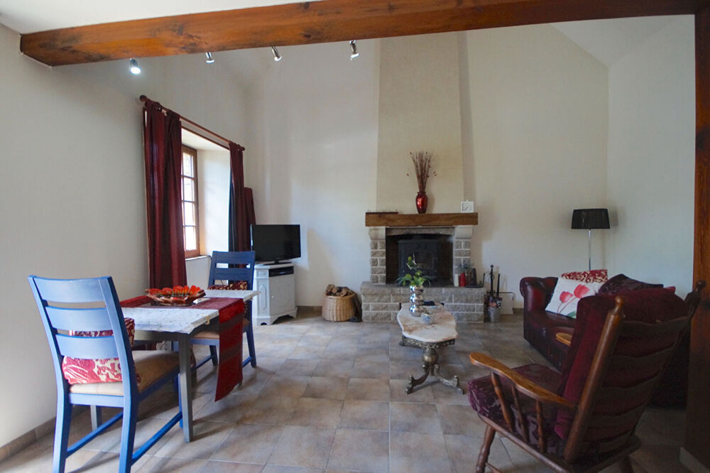 LA MANCHE Maisonen Pierre à vendre à pres Periers