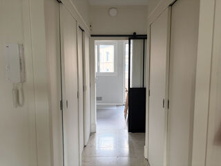  Appartement à louer 3 pièces 68 m²