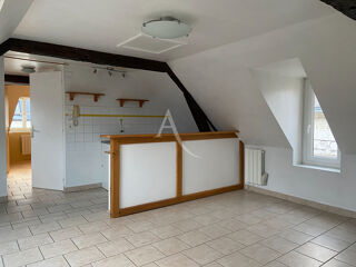  Appartement à louer 3 pièces 28 m²