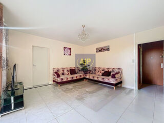  Appartement � vendre 4 pi�ces 81 m�