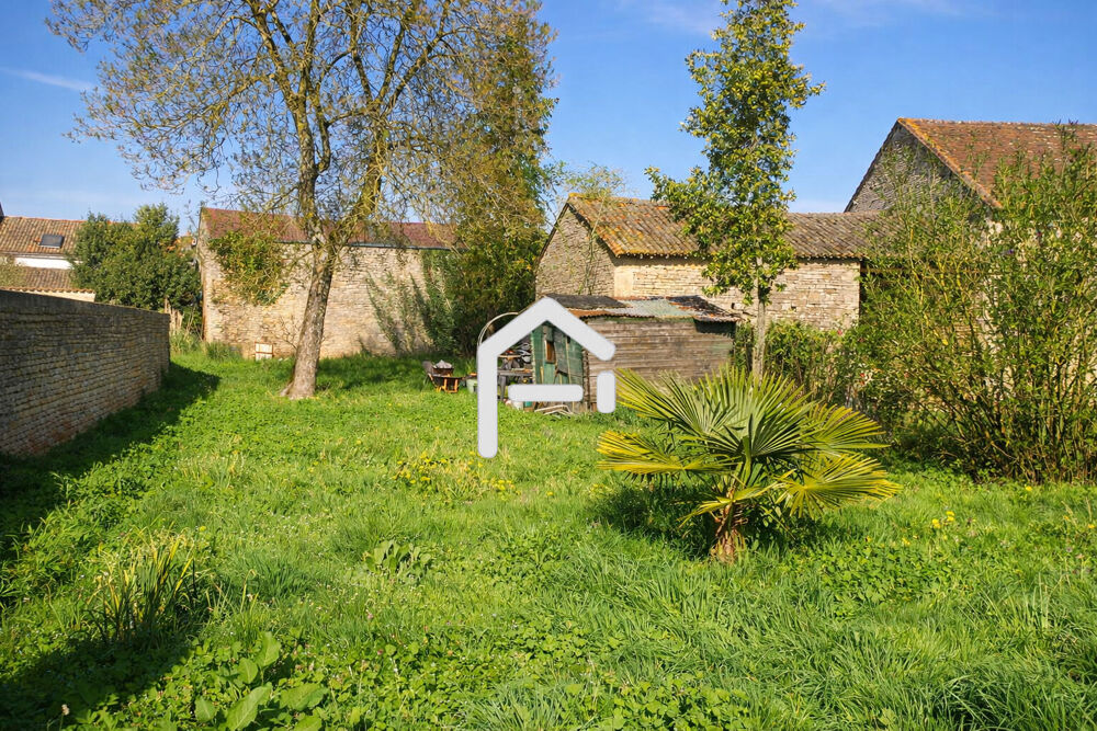 Vente Maison ENSEMBLE IMMOBILIER ? 3 MAISONS + DÉPENDANCES + TERRAIN ? LEZAY (79120) Lezay